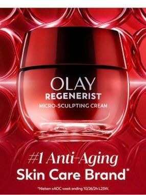 OLAY Regenerist Micro-Sculpting Cream - Red Jar